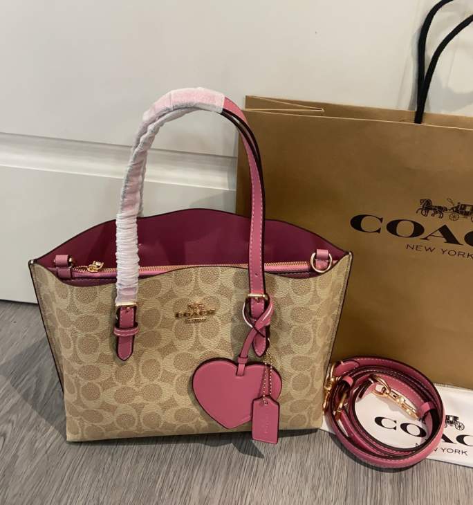 Picture of Coach Handbags _SKUfw233328852fw